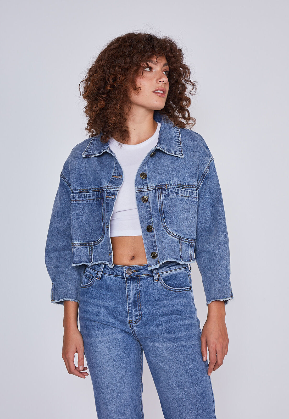 SIOUX JEANS Moda y Tendencia SIOUX JEANS Compre Chaqueta Mujer Denim Corta Azul Sioux Por CLP 9990 SIOUX JEANS