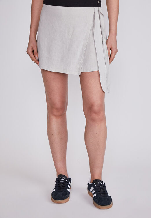 Short Mujer Crudo Lino Sioux