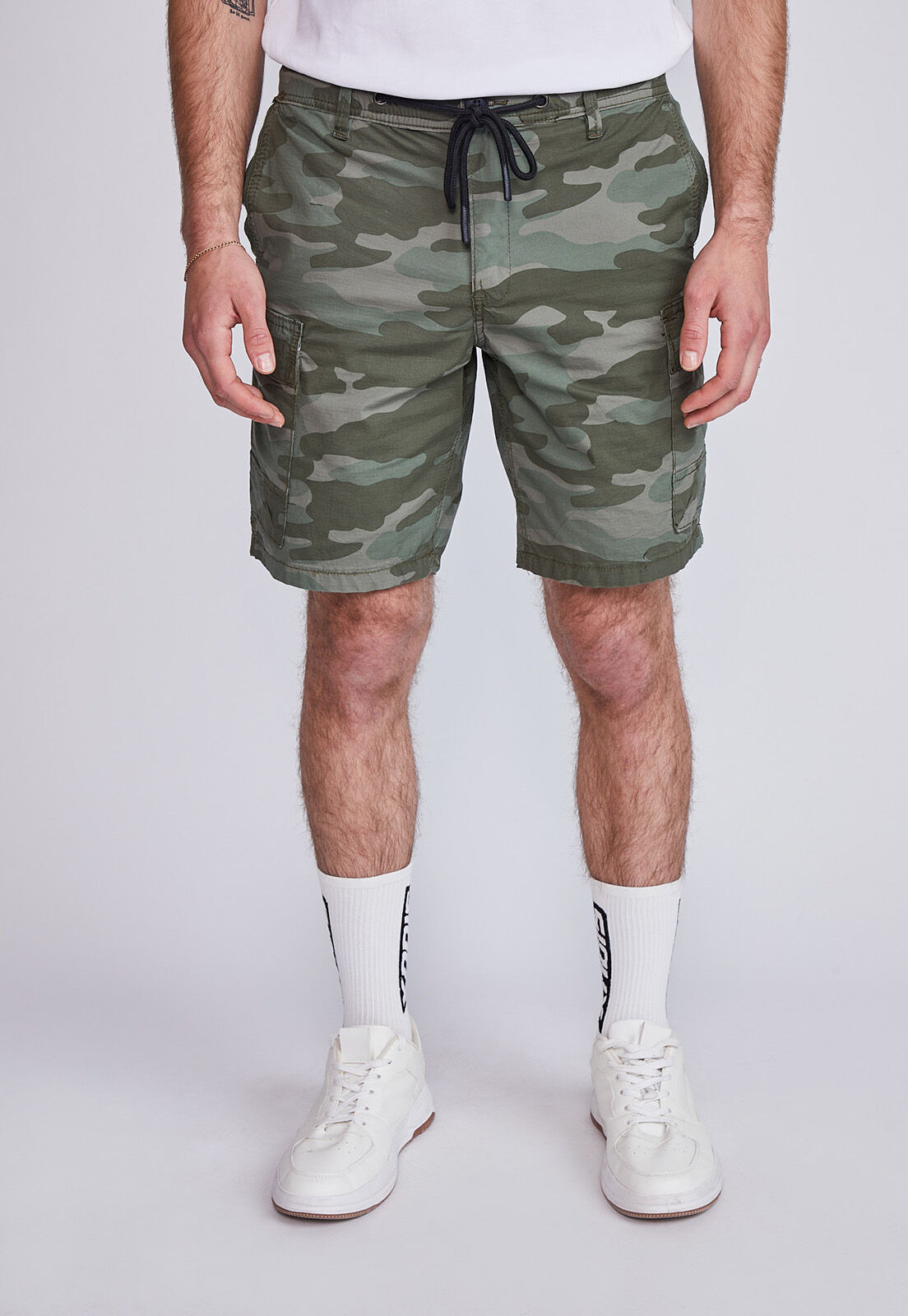 Short cargo best sale militar hombre