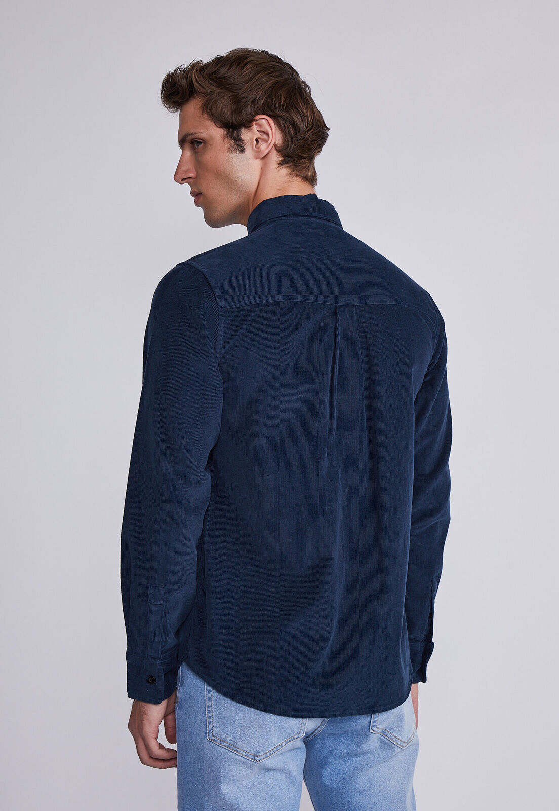 Sobre camisa azul clearance