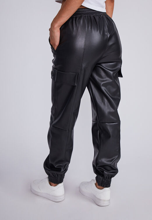 SIOUX JEANS, Moda y Tendencia, SIOUX JEANS, Compre Pantalon Mujer Cargo  Con Bolsillo Negro Sioux Por CLP 16990