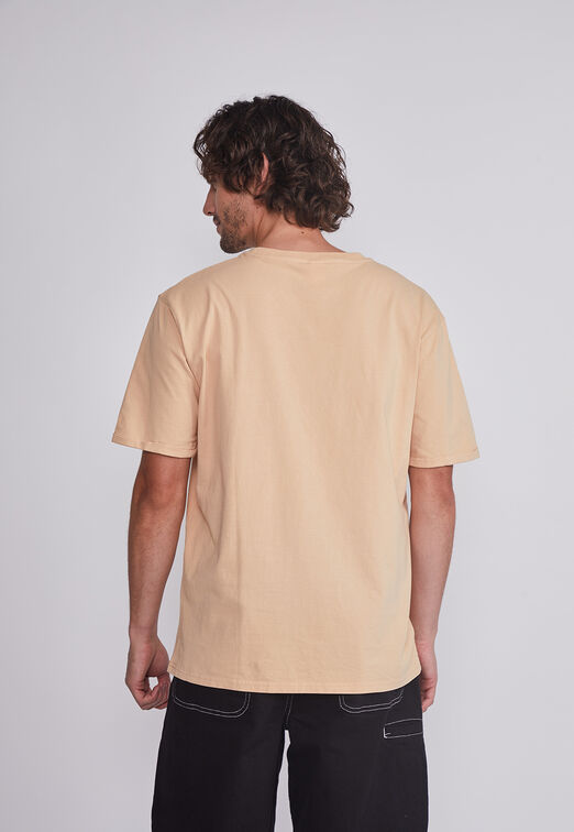 Polera Hombre Arena Letras Positive Sioux