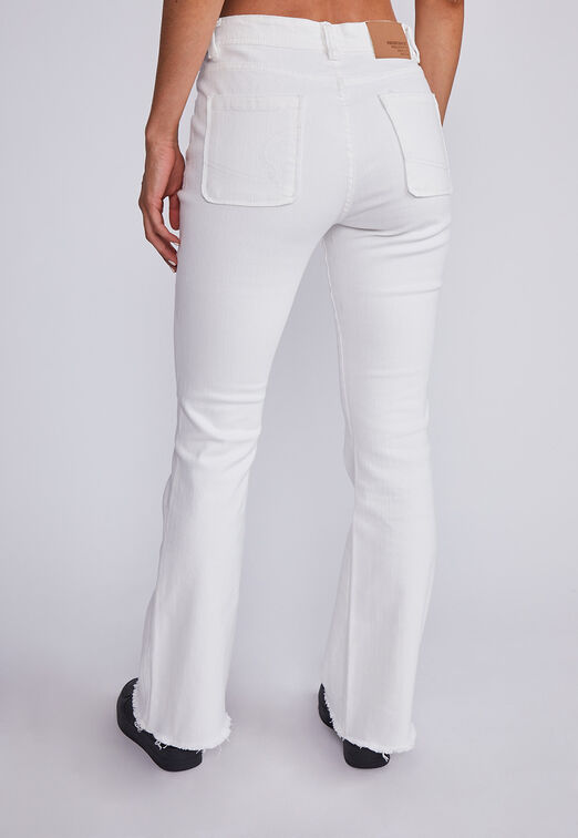 Jeans Mujer Blanco Flare Con Botones Sioux