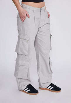 Pantalon Mujer Crudo Cargo Recto Sioux