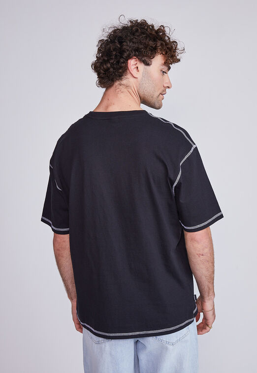 Polera Hombre Costuras Contraste Negro Sioux
