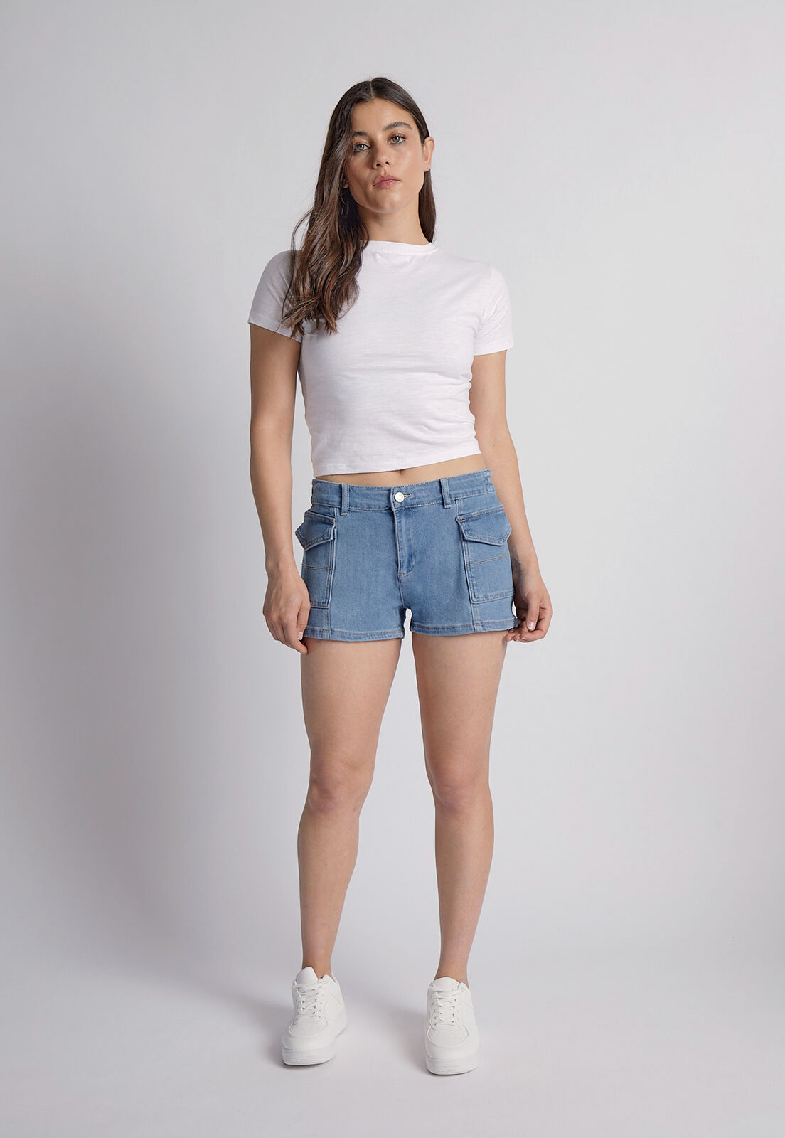 Fotos en short mujer 2025