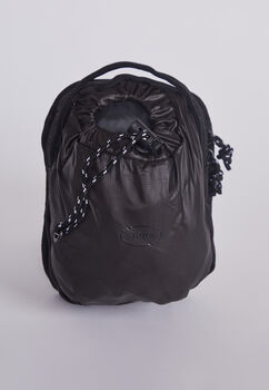Bolso Negro Cubierto